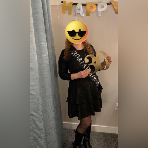 Michael Kors petite Large 3/4 sleeve black dress w gold sparkles - Picture 5 of 5